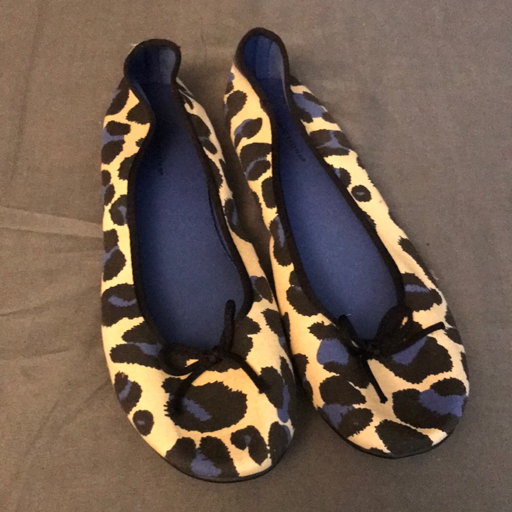 Blue and Black Cheetah Flats